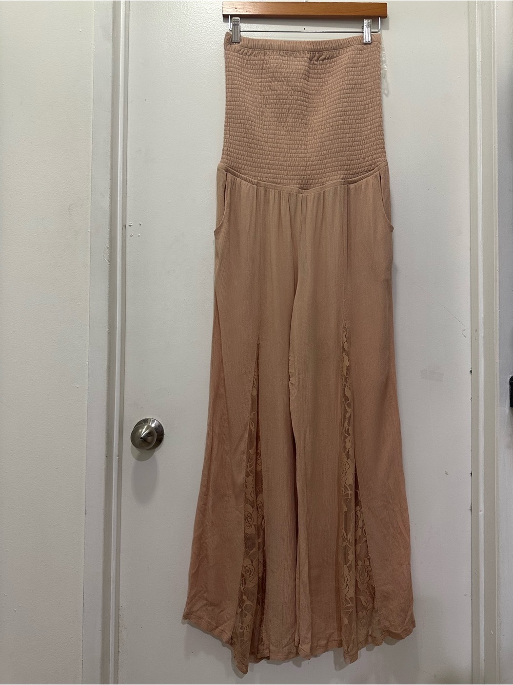 Venus Strapless Smocked Gauze Wide Leg Jumpsuit Sz M - Picture 3 of 10